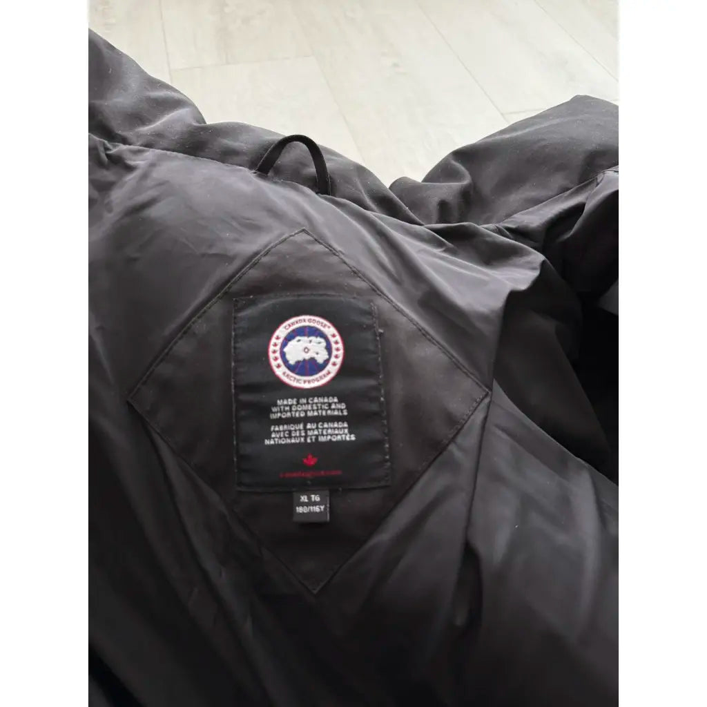 CG Parkas black - red standaard bond